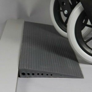 0,4 cm hoog gummy ramp - Drempelhulp rubber